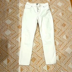 Abercrombie & Fitch Women's White Slim Curve Love Jeans